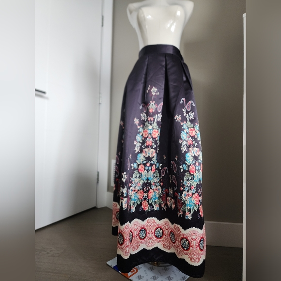High Waisted Ball Gown Style Skirt - Picture 2 of 5